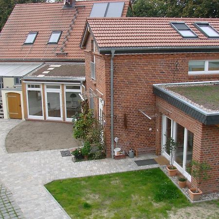 Ferienwohnungen Spiesmacher Strodehne Extérieur photo